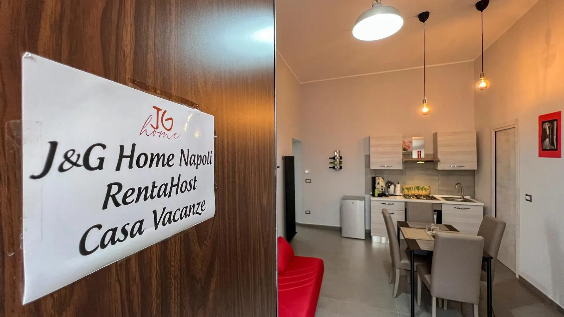 J&G Home Spaccanapoli Italy