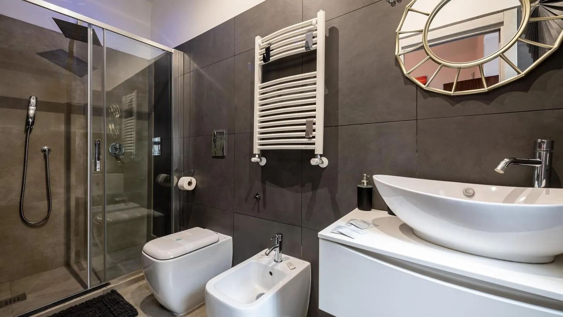 J&G Home Spaccanapoli 0*, Naples