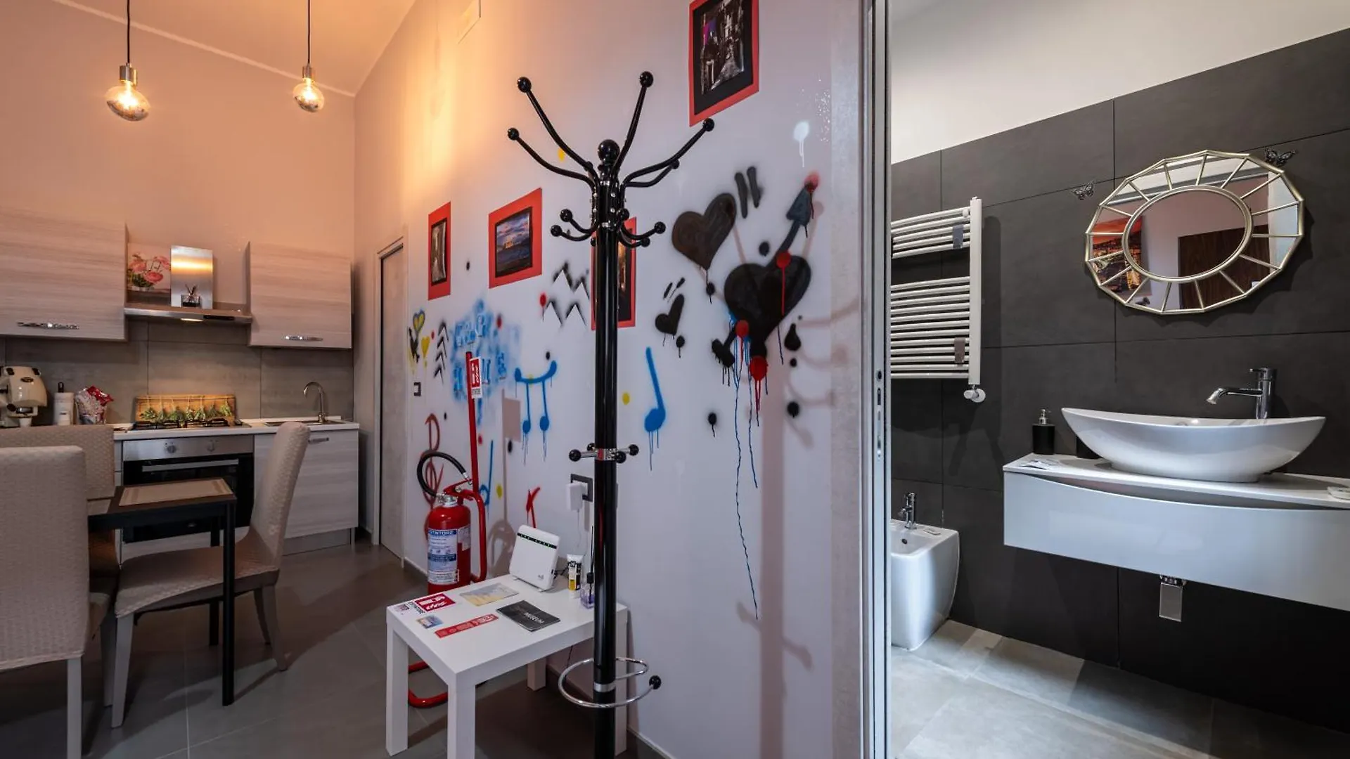 J&G Home Spaccanapoli 0*, Naples Italy