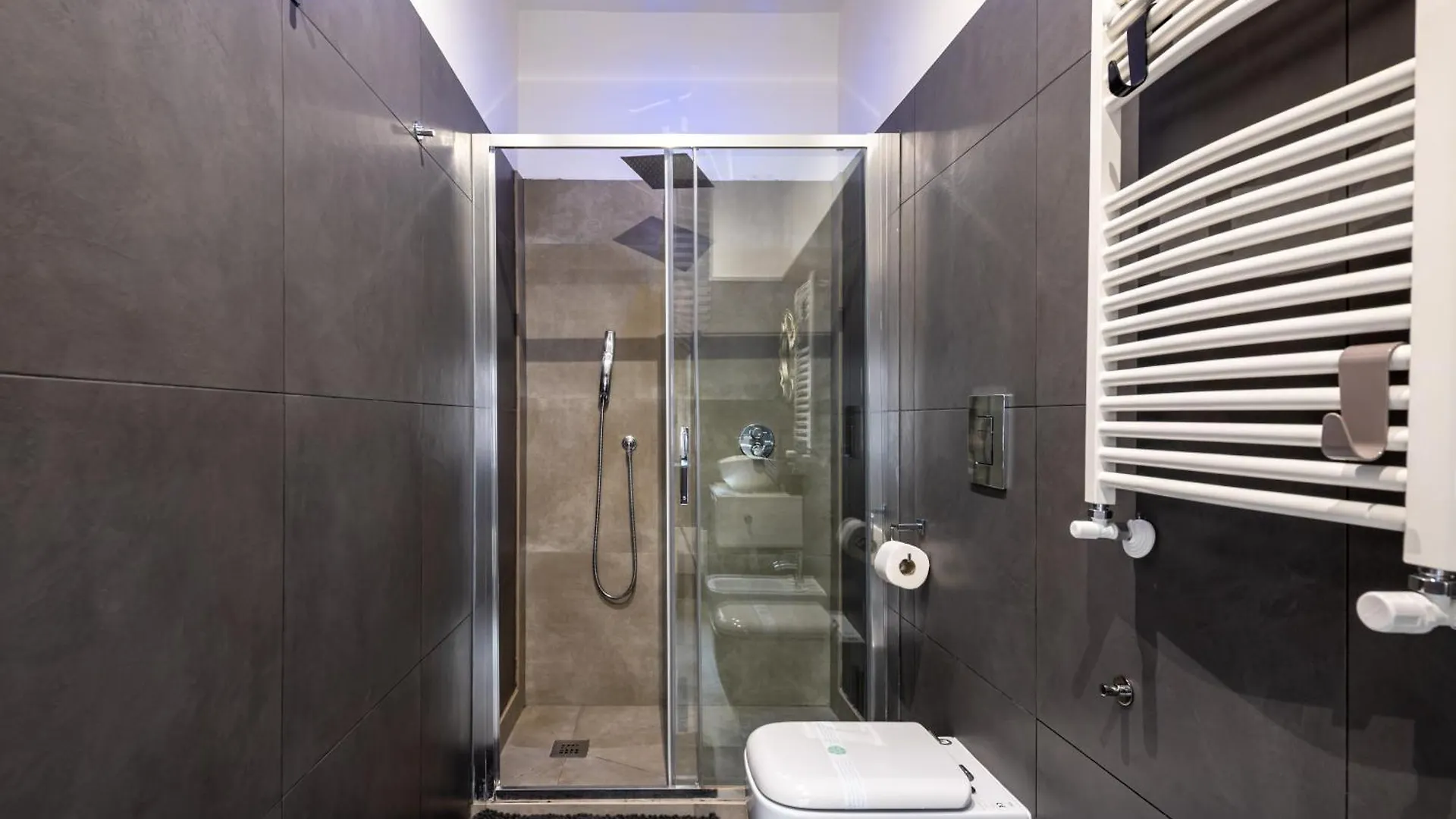J&G Home Spaccanapoli