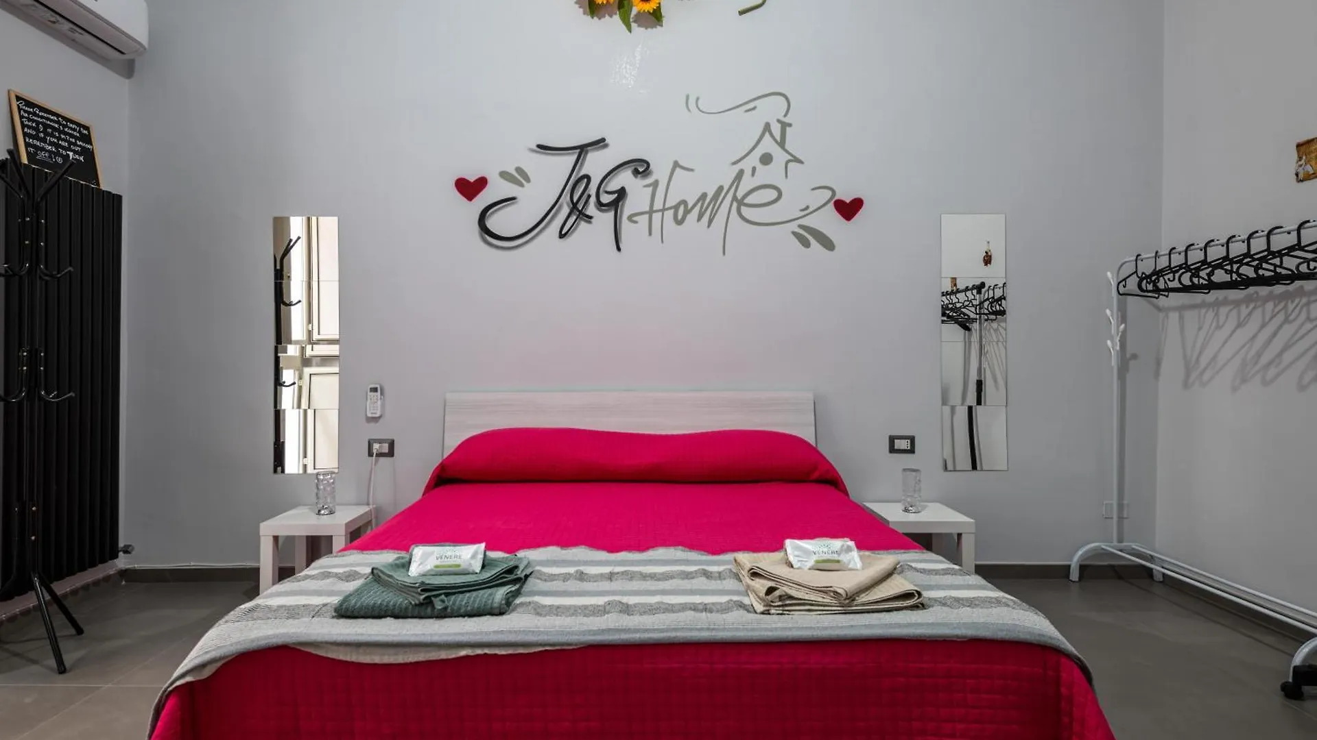 Apartment J&G Home Spaccanapoli
