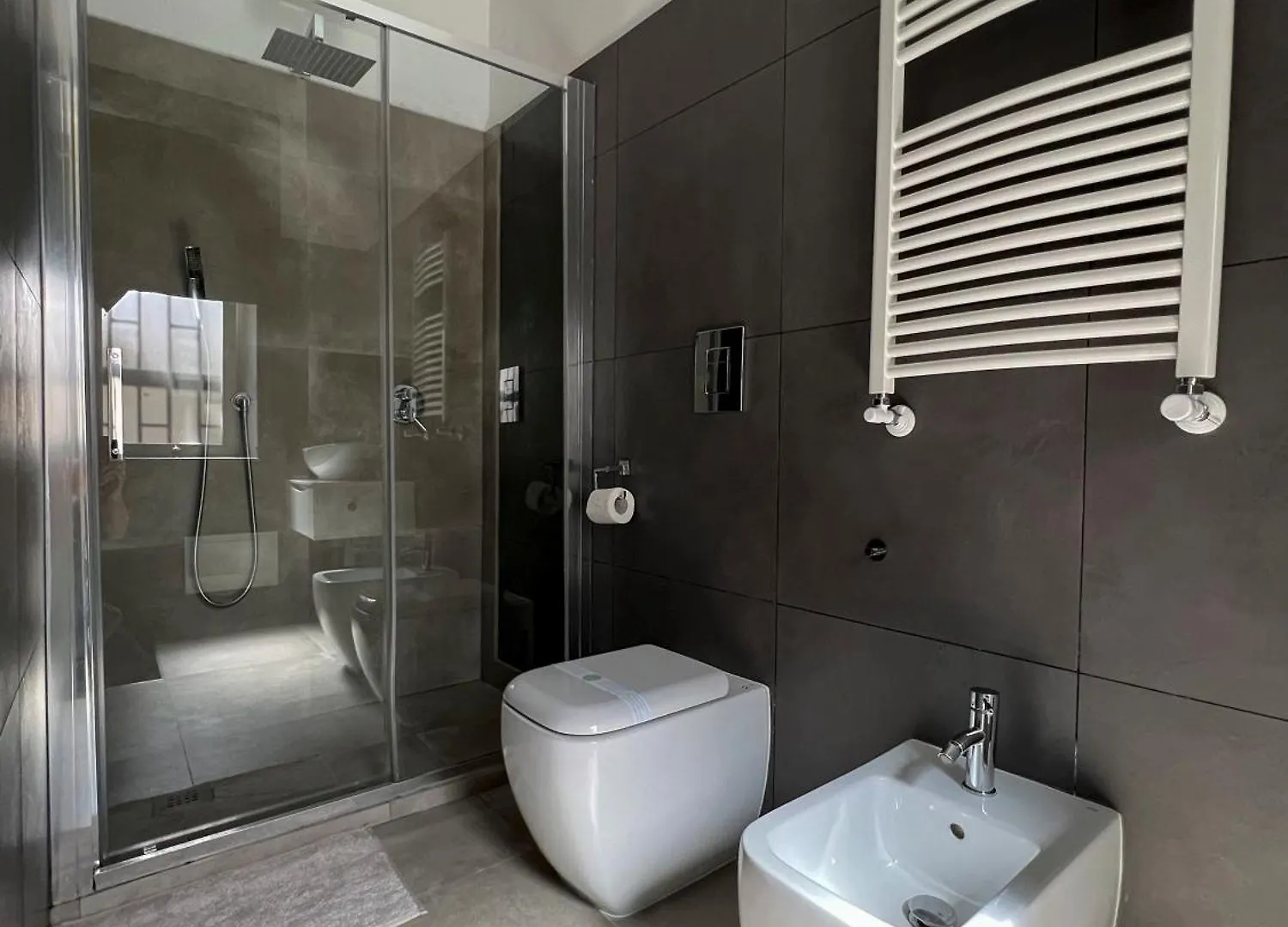 J&G Home Spaccanapoli Апартаменты